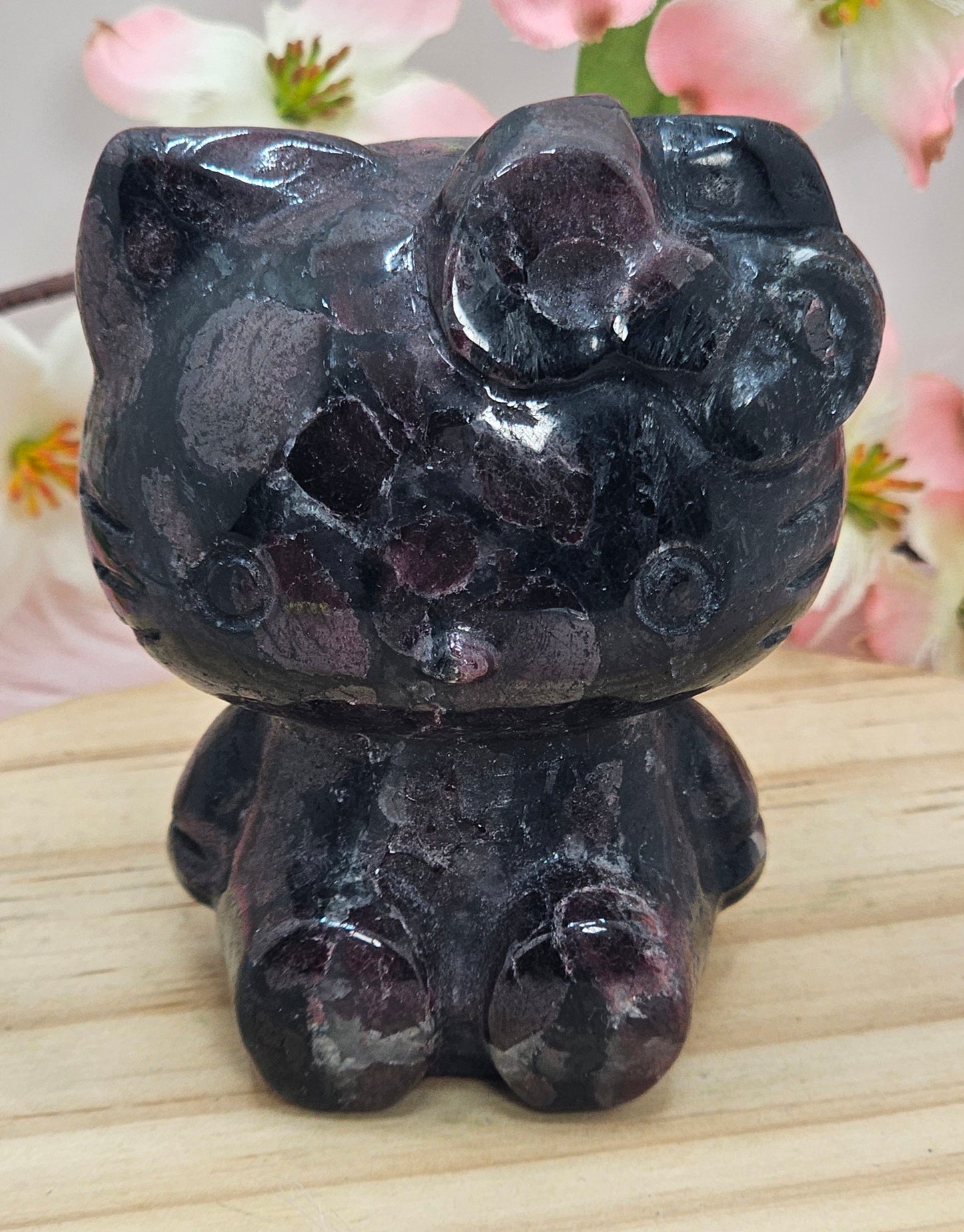Garnet Hello Kitty Carving