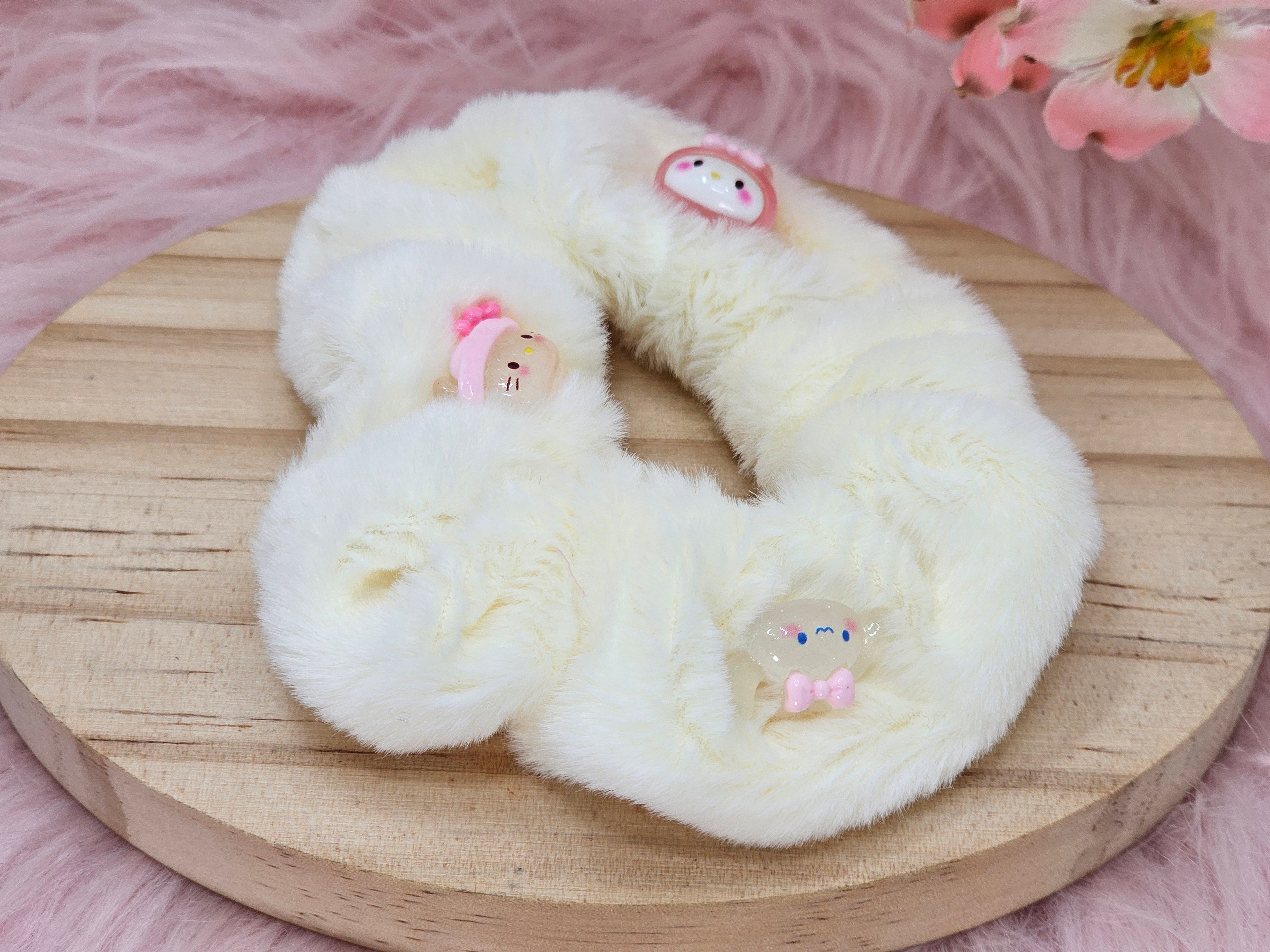Sanrio Characters Fluffy Scrunchie