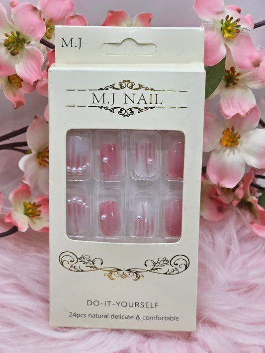 Press On Nails 06