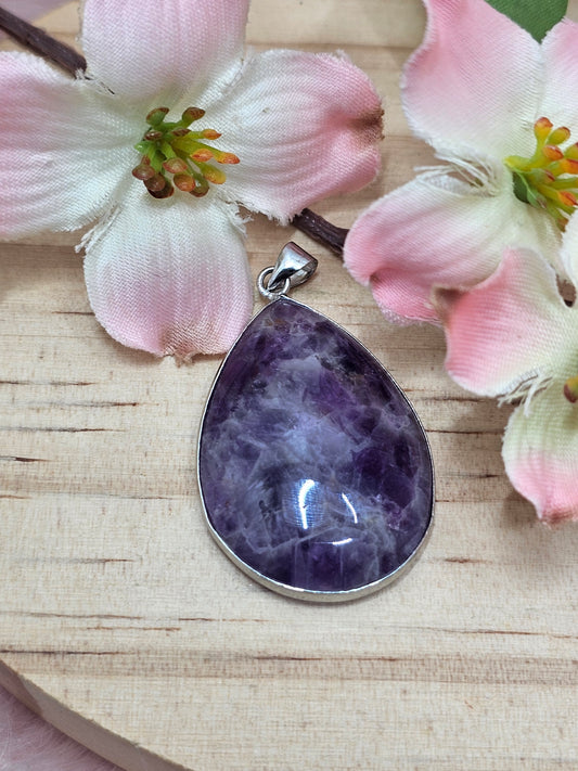 Dream Amethyst Pendent