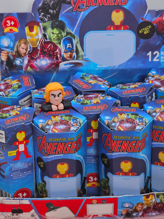 Avengers Attatch Me Blind Box