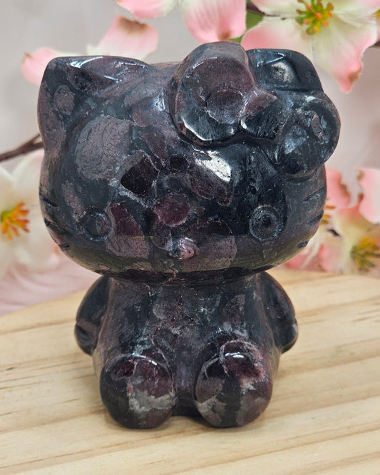 Garnet Hello Kitty Carving