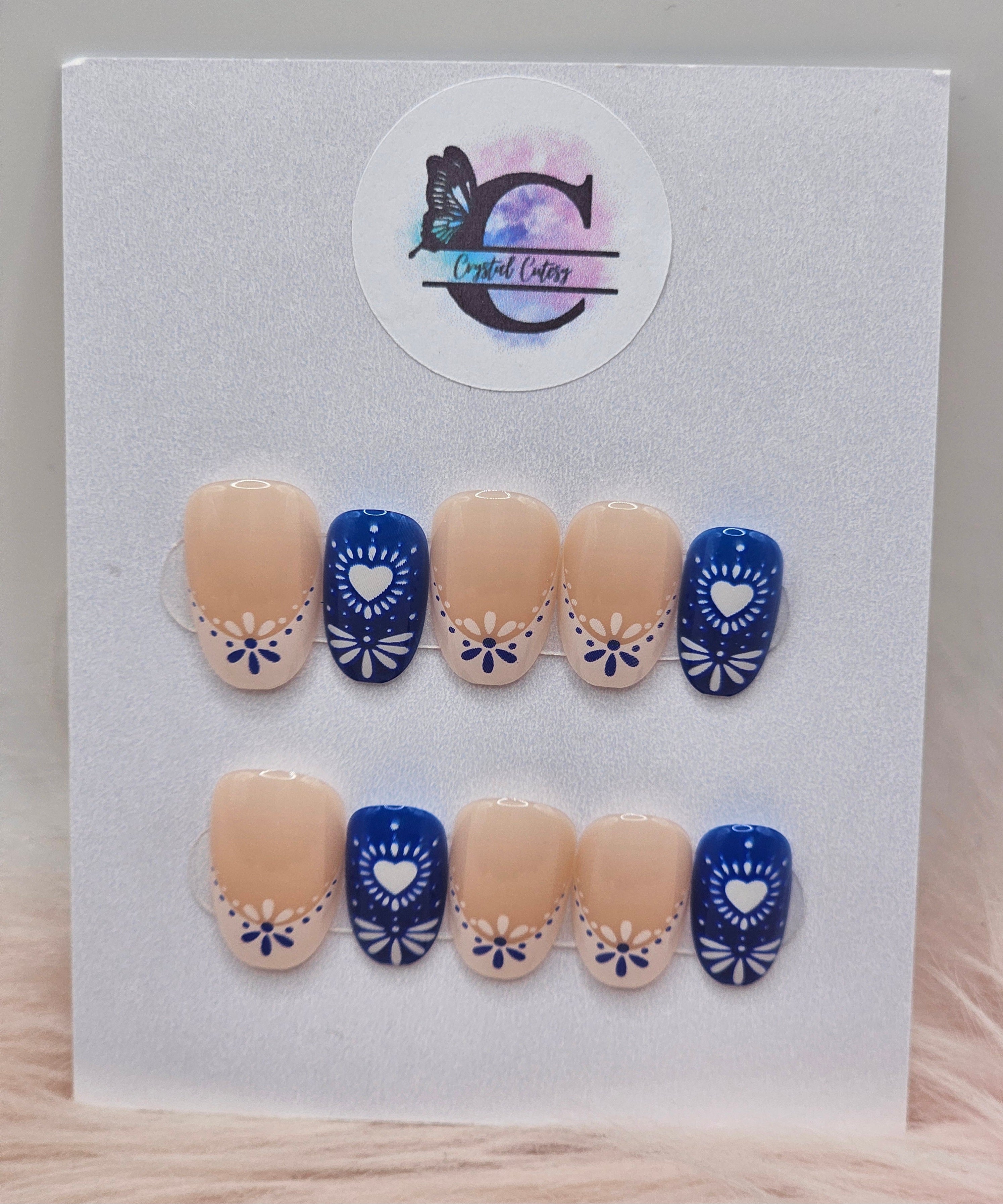 Blue Hearts 24pc Nail Set