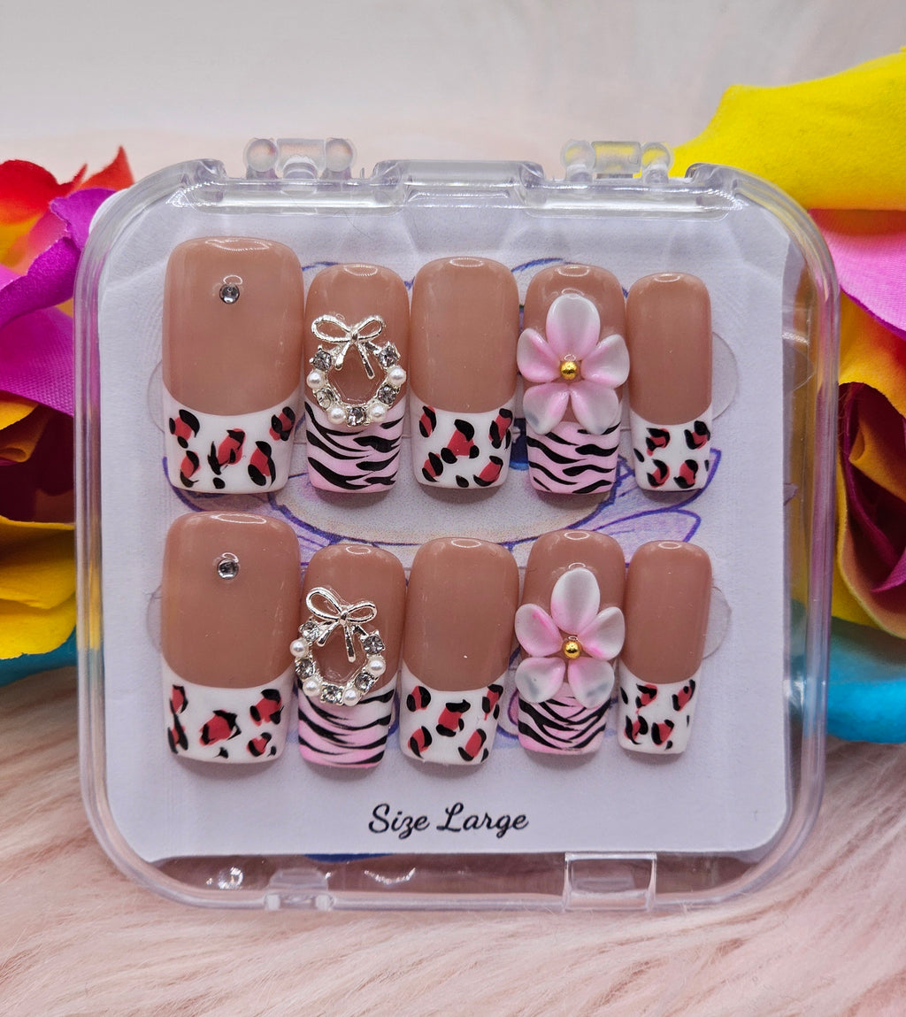Wild Bloom Press-On Nail Set - Size Large