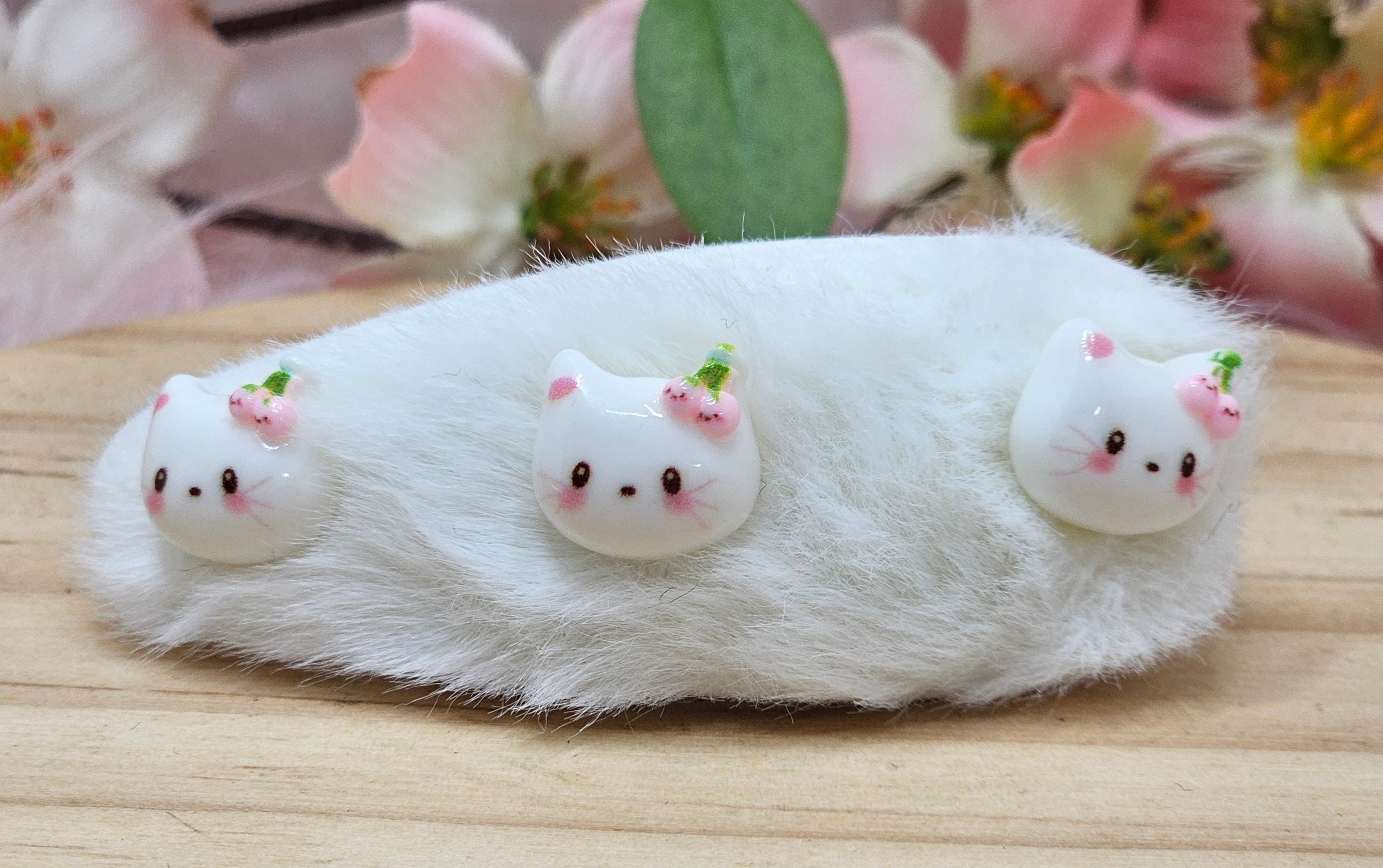 Hello Kitty Snap Hair Clip