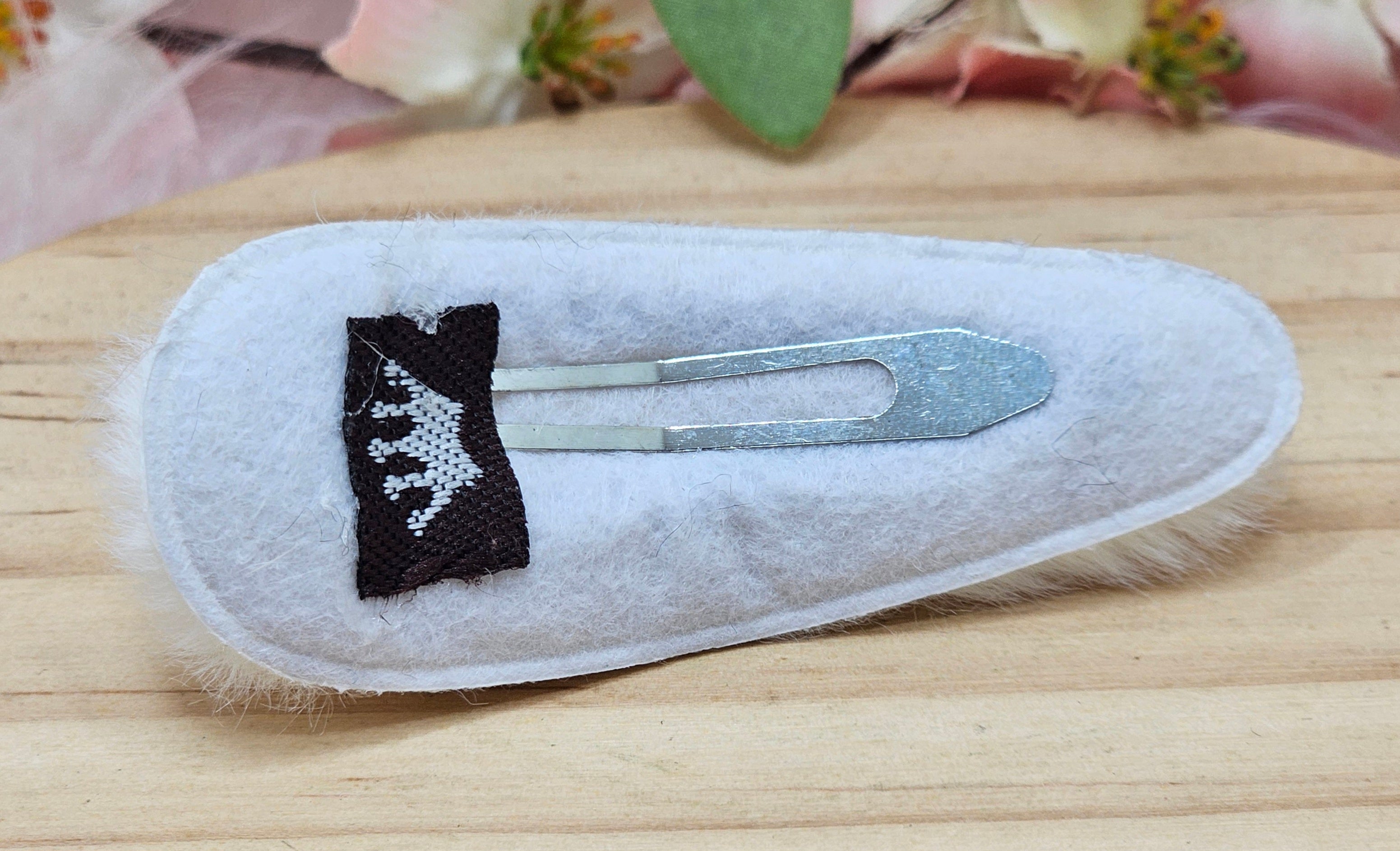 Hello Kitty Snap Hair Clip