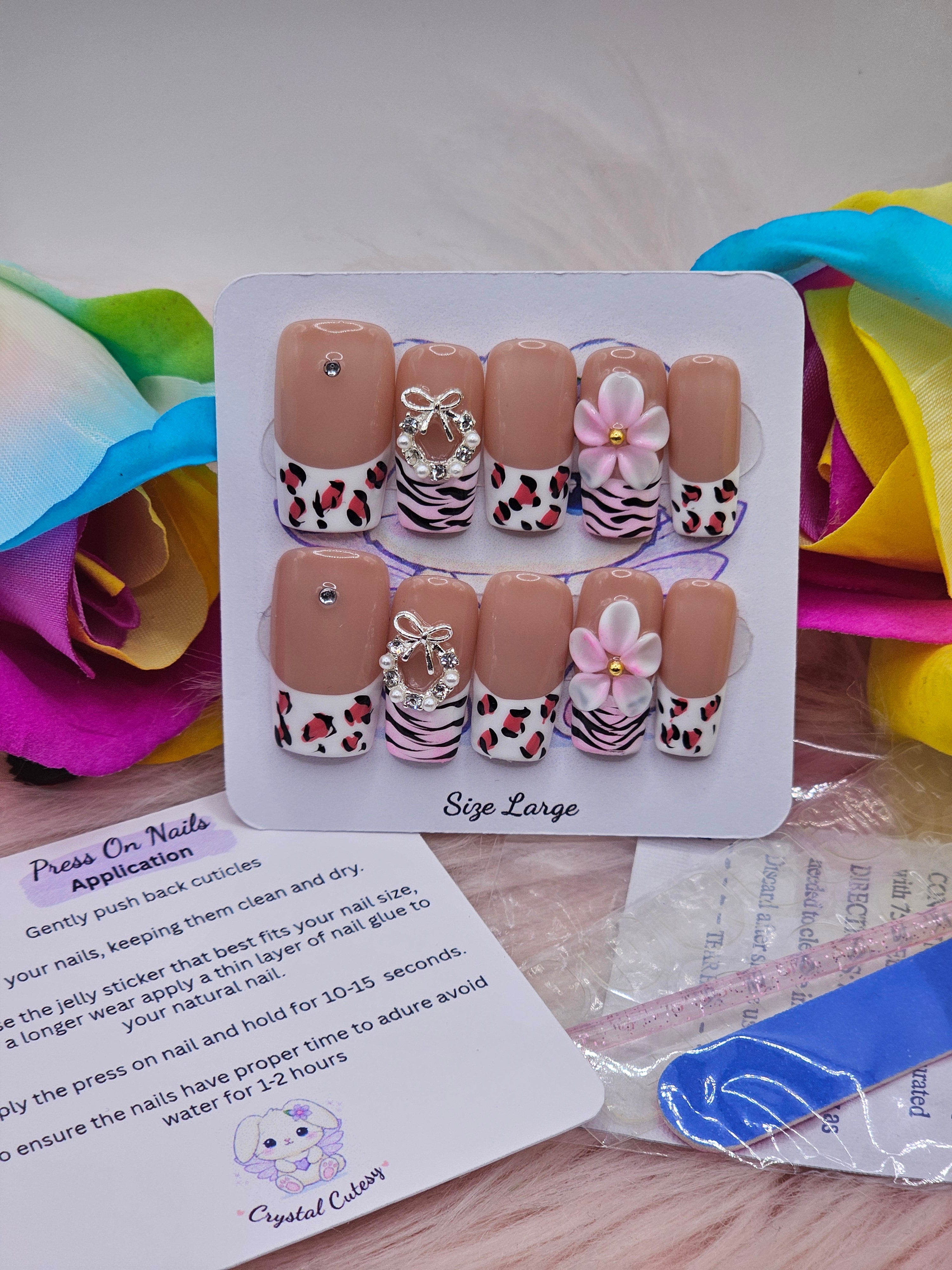 Wild Bloom Press-On Nail Set - Size Large