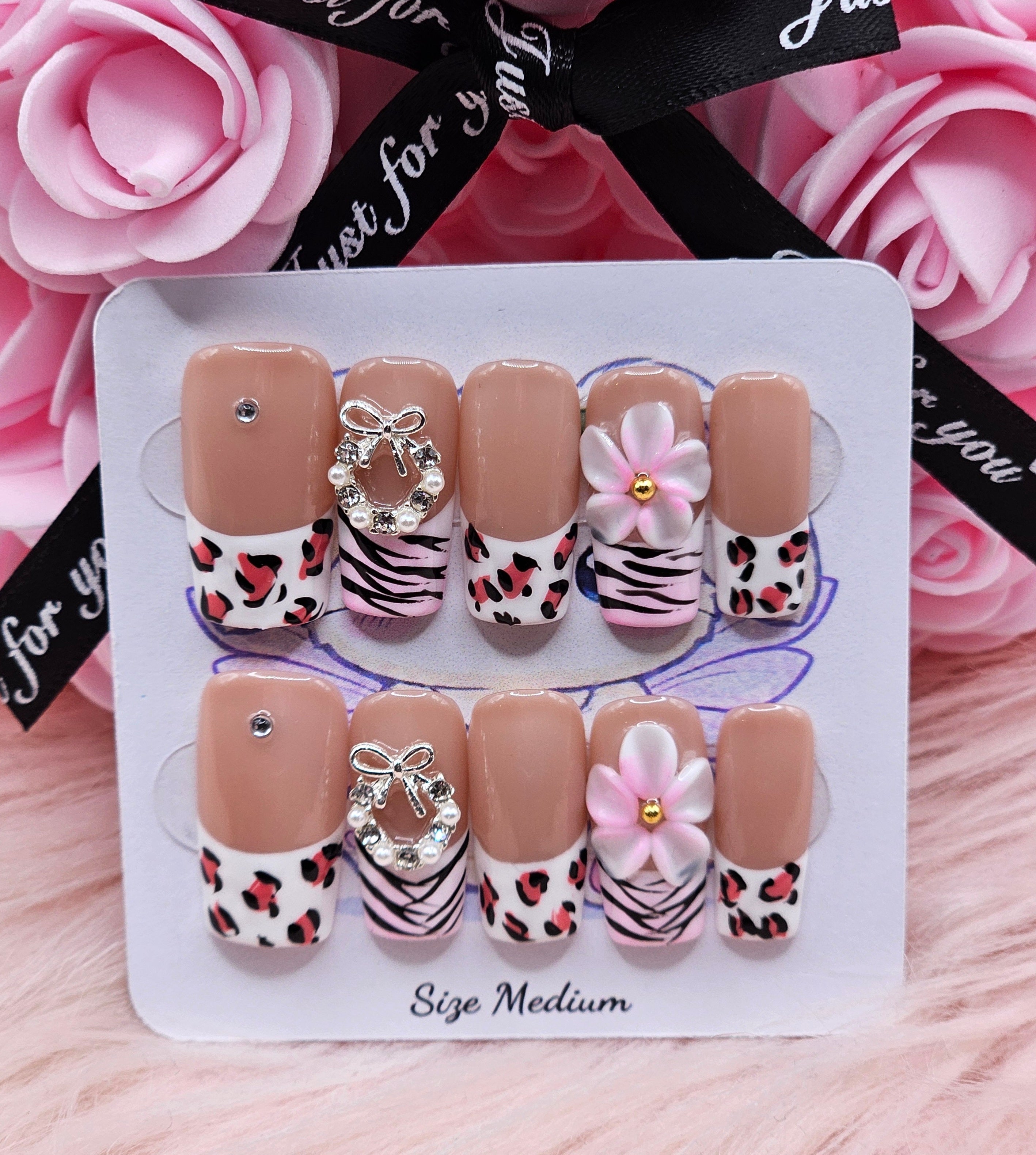 Wild Bloom 10pc Press-On Nail Set - Size Medium