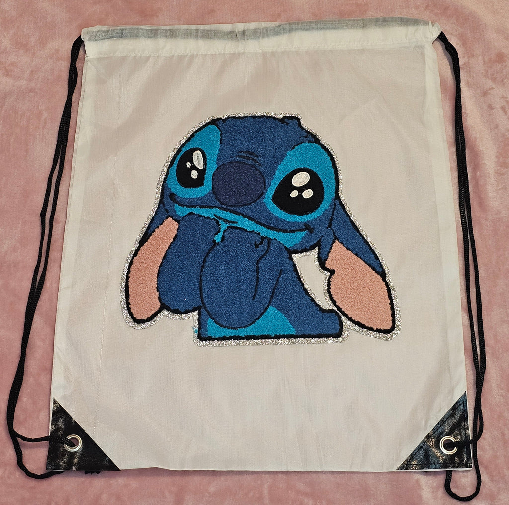 Cute Blue Alien Drawstring Bag