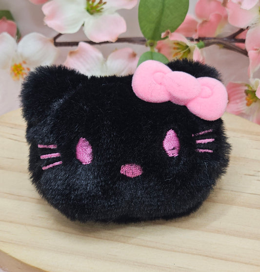 HK Fluffy Pin