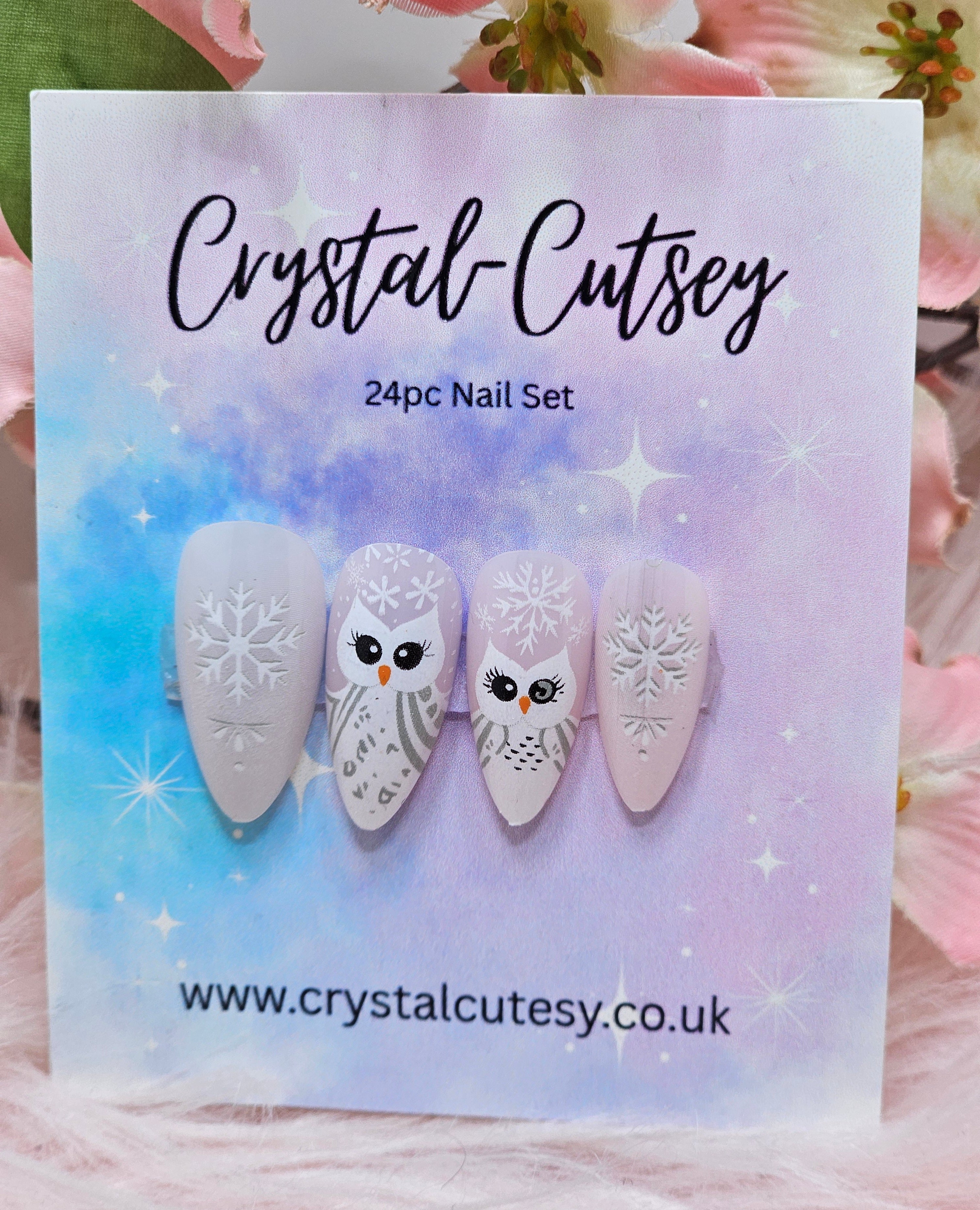 Winter Owl Press On Nails