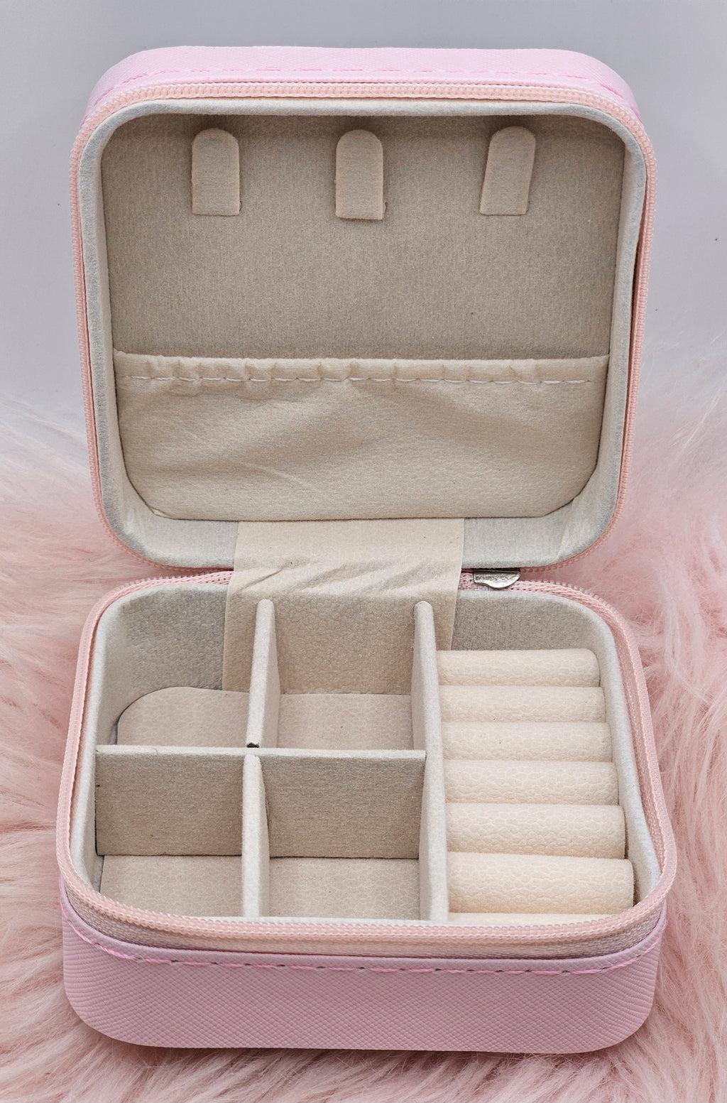Hello Kitty Mini Jewellery Box