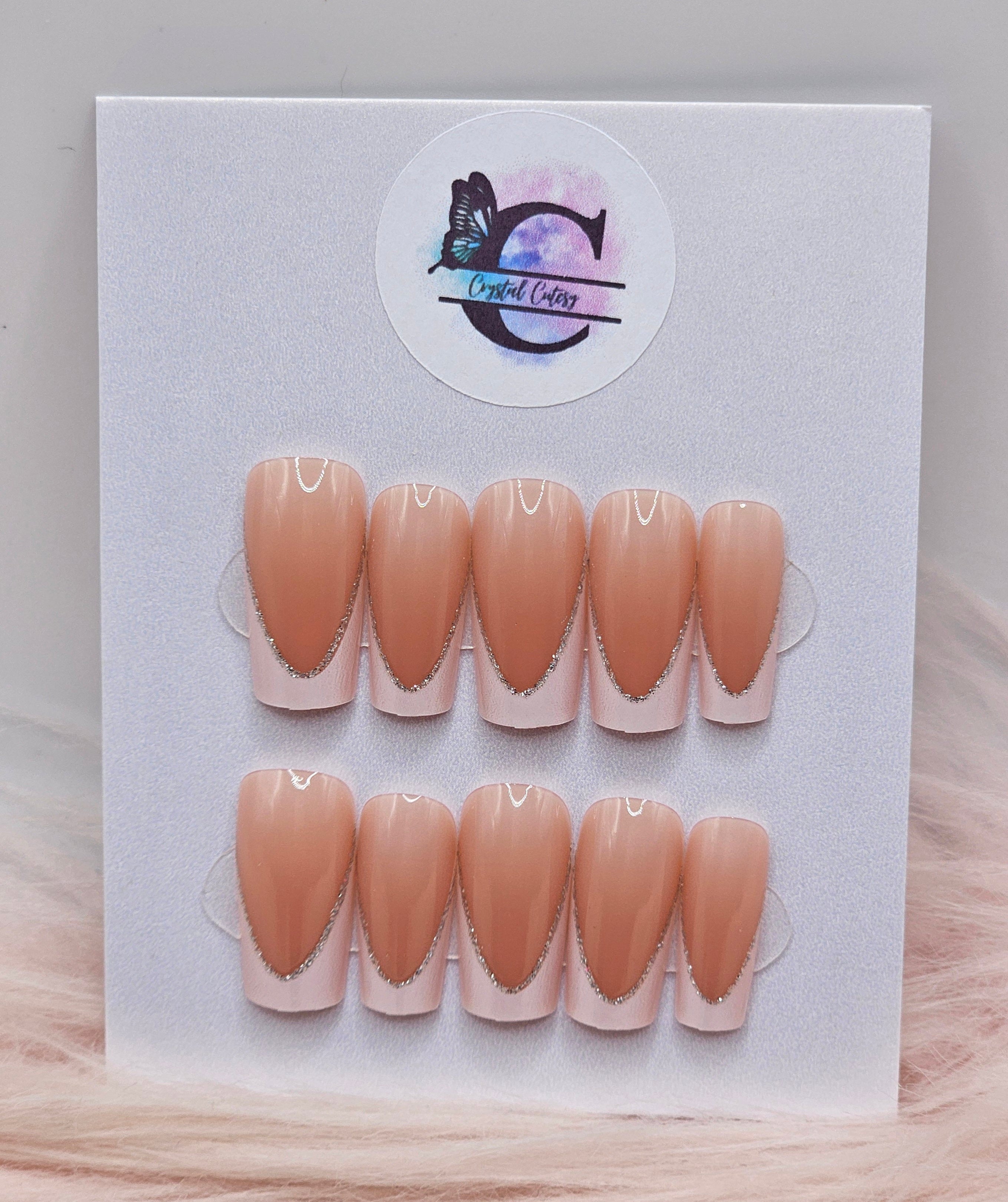 French Wisper 24pc Press On Nail Set